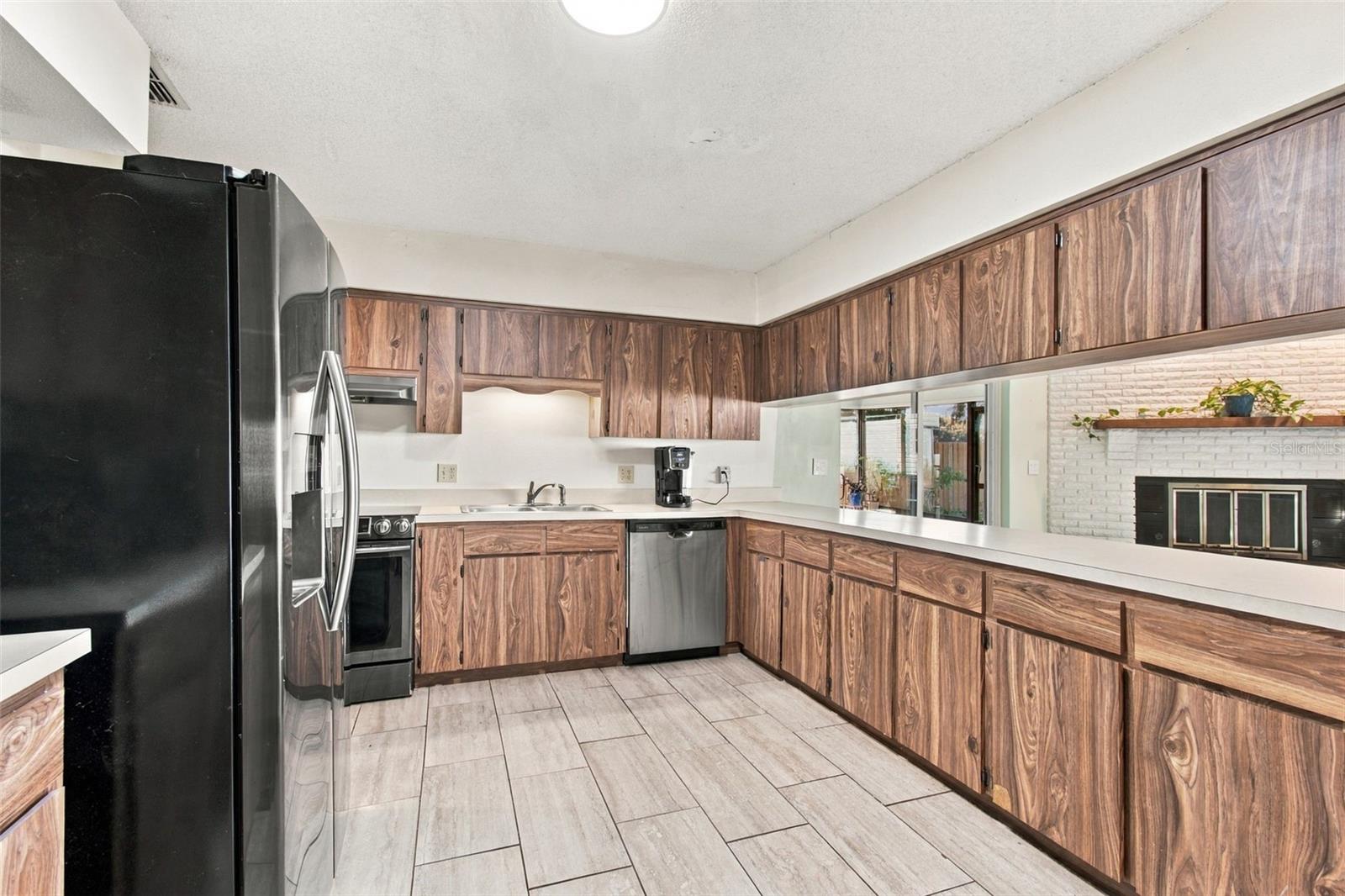 12527 LACEY DR — photo 10
