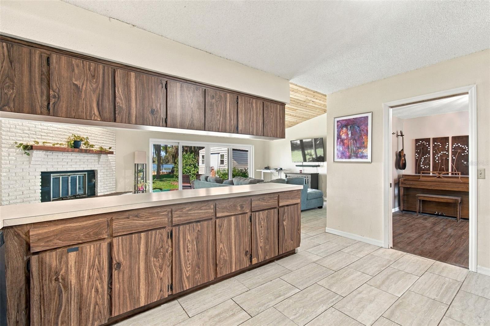 12527 LACEY DR — photo 11