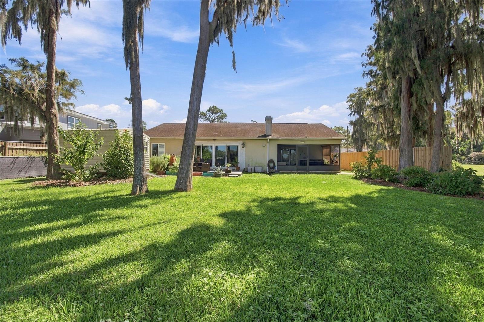 12527 LACEY DR — photo 40