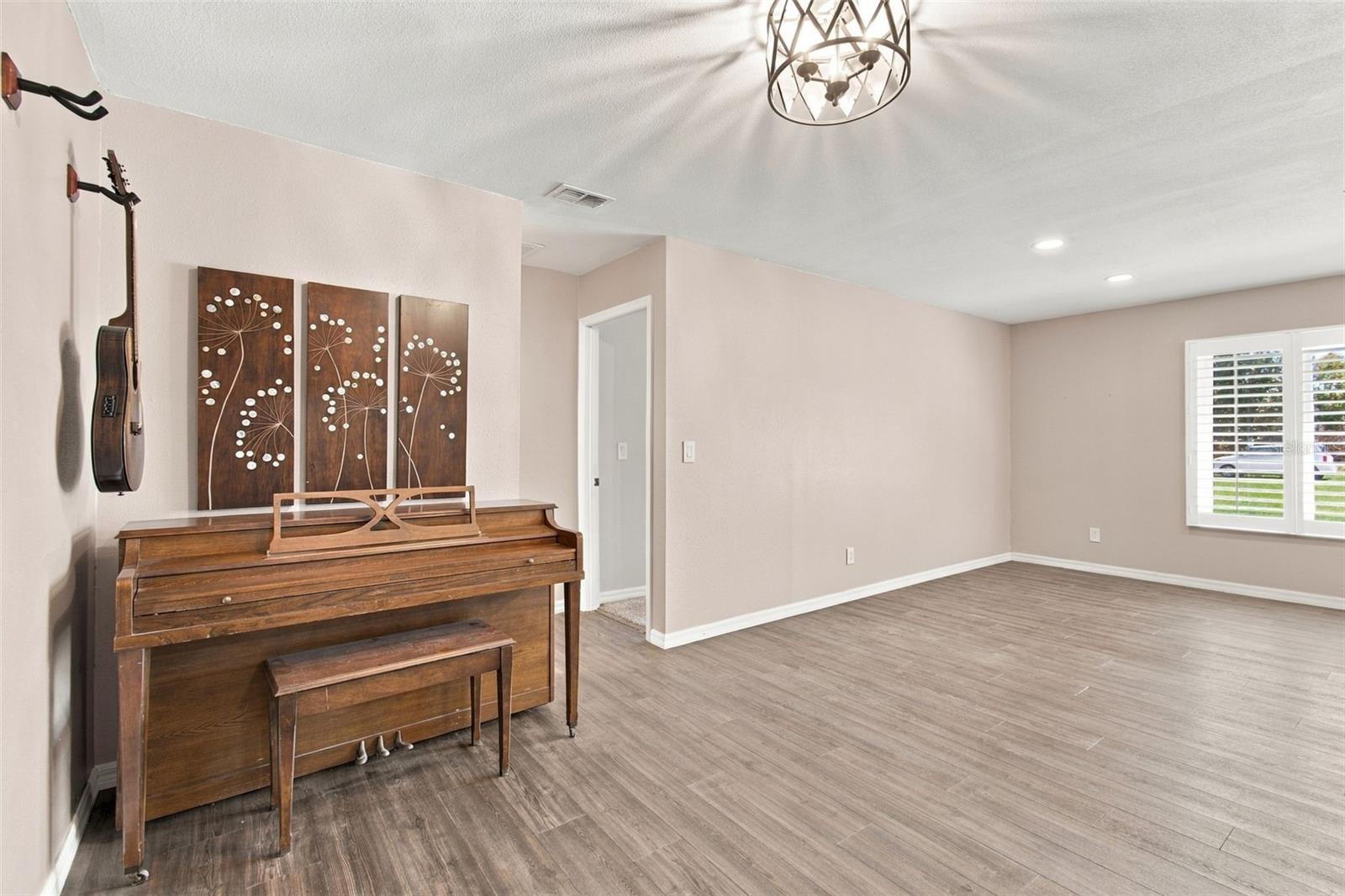12527 LACEY DR — photo 26