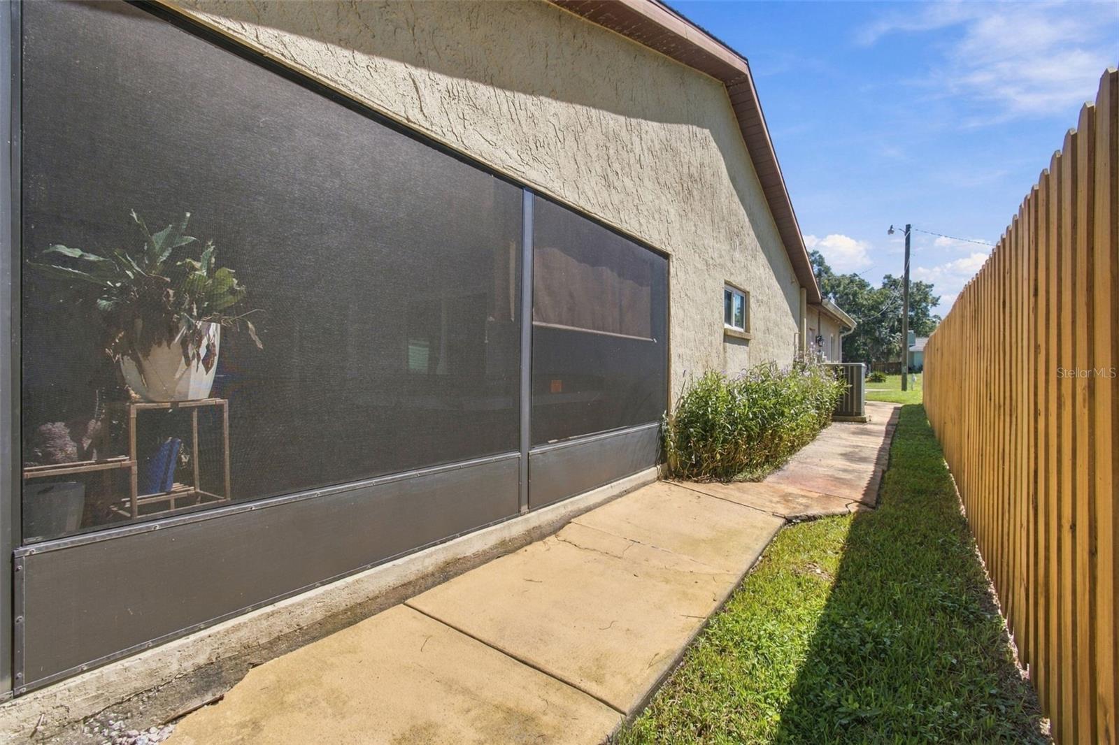 12527 LACEY DR — photo 45