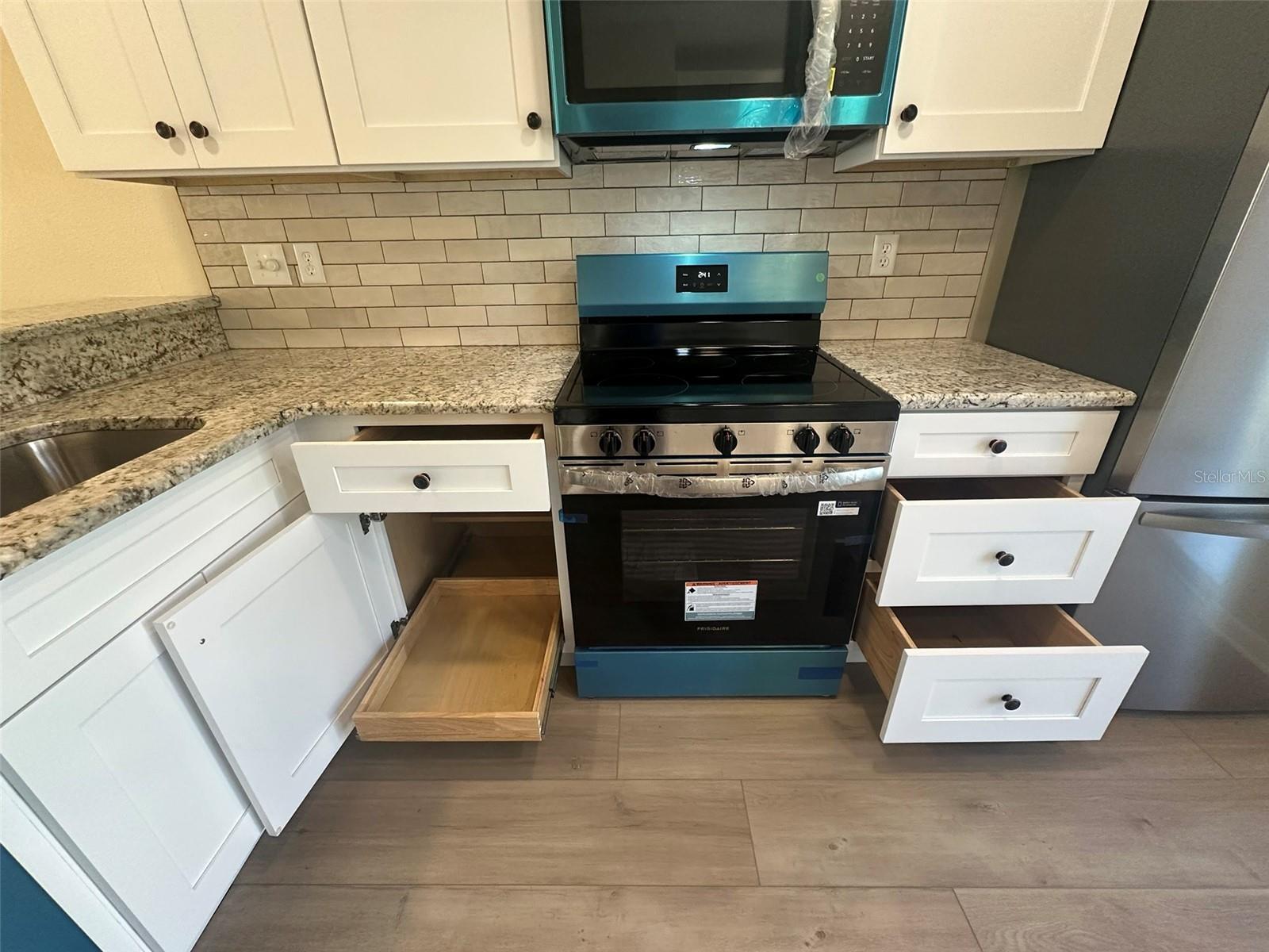 6433 TINA DRIVE #15 — photo 38