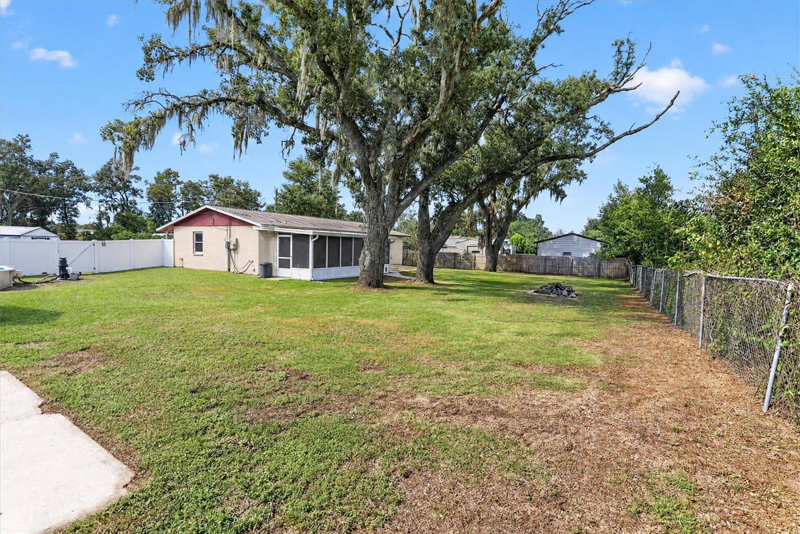 14734 MITCHELL ST — photo 27