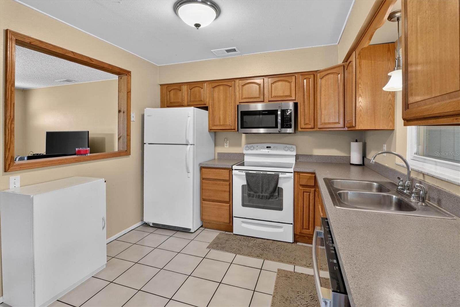 14734 MITCHELL ST — photo 13