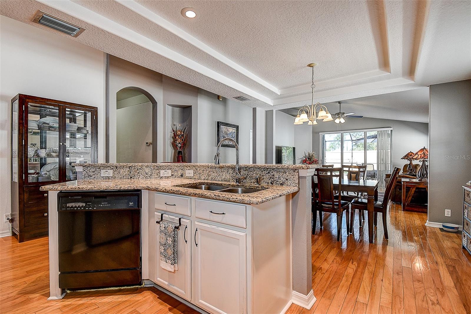 624 N LAKE BLVD — photo 9