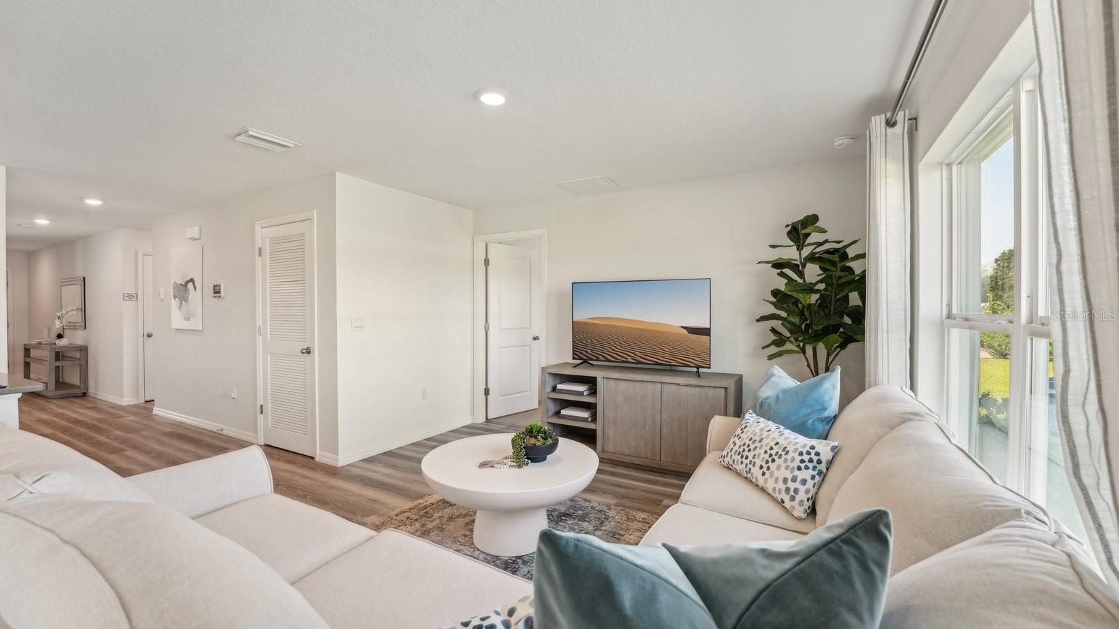 1117 ARROWHEAD VINE CT — photo 3