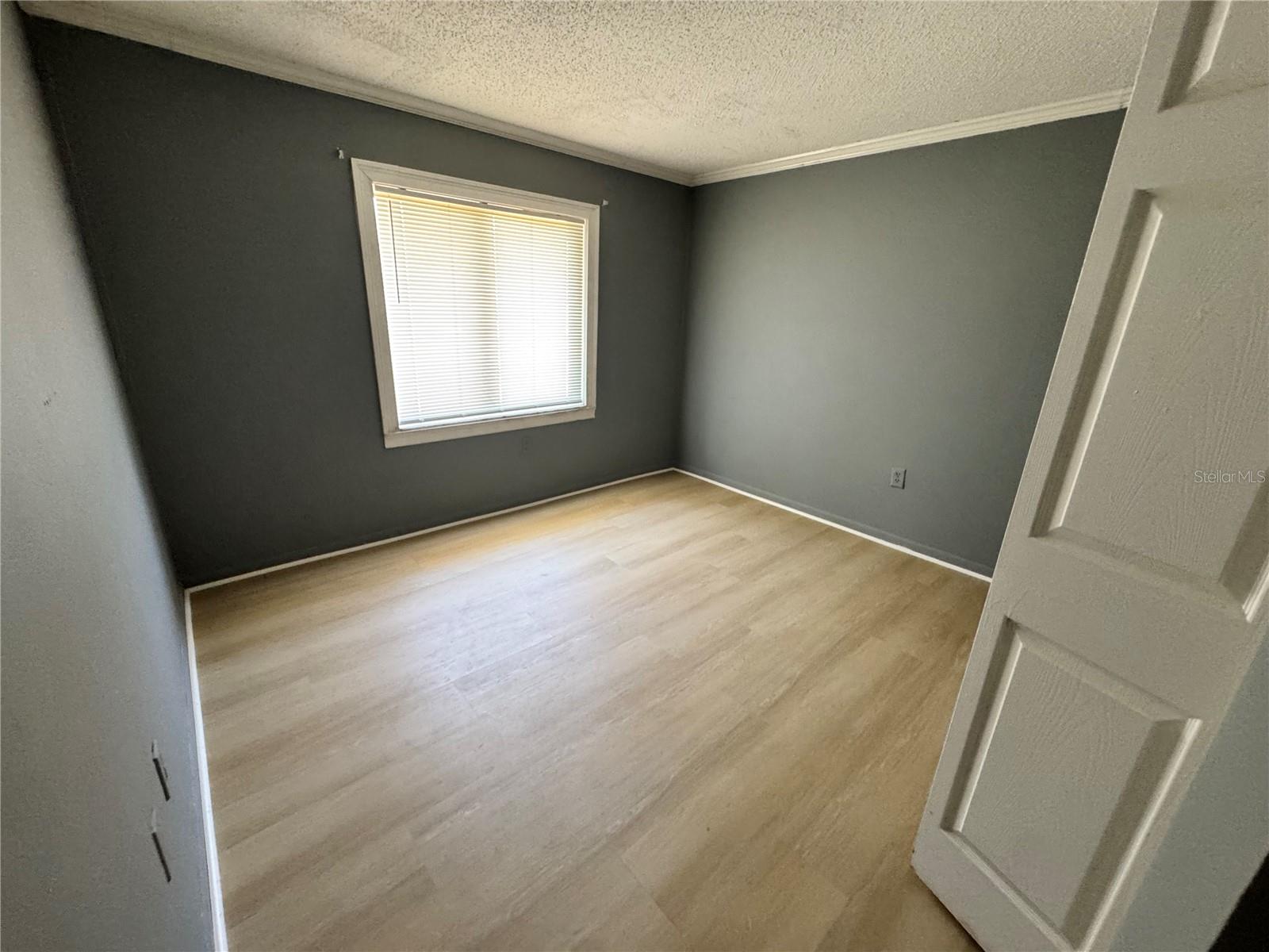 1409 ALPINE RD #16 — photo 3