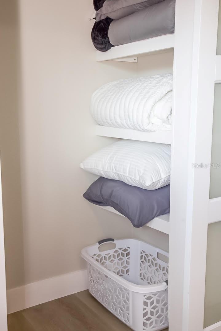 405 MANOR BLVD — photo 44