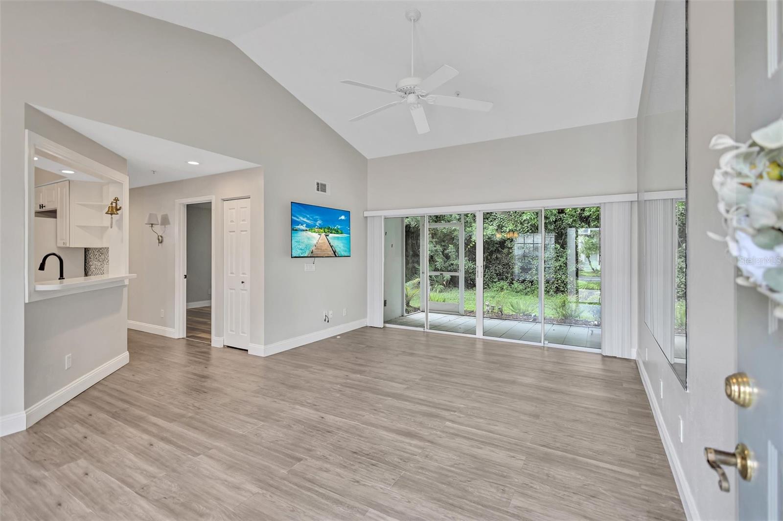 5520 FAIR OAKS ST #19A — photo 5