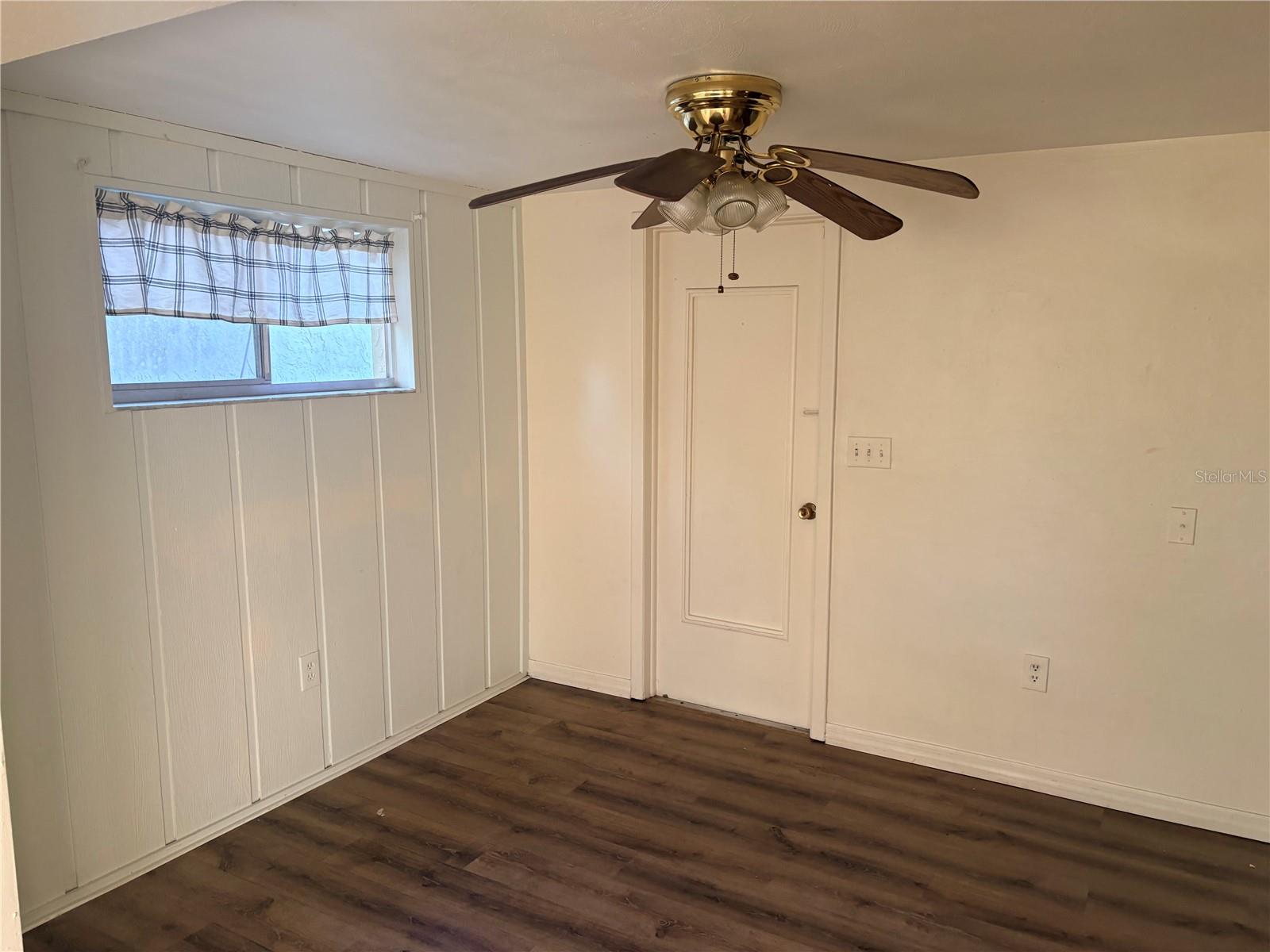 8403 CLOVER HILL LOOP — photo 5