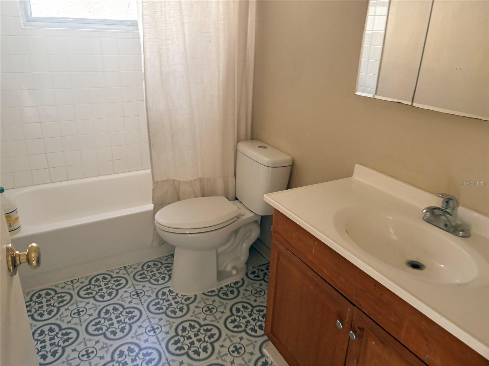 8403 CLOVER HILL LOOP — photo 9