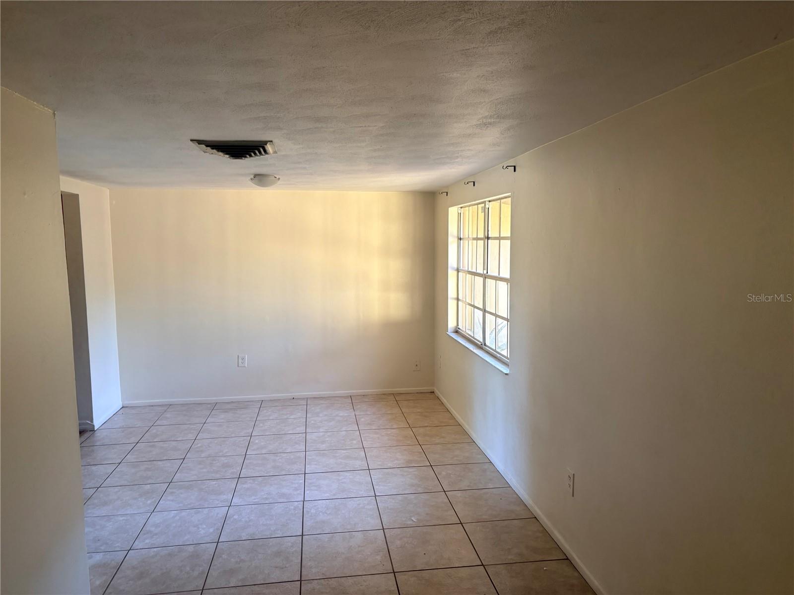 8403 CLOVER HILL LOOP — photo 8