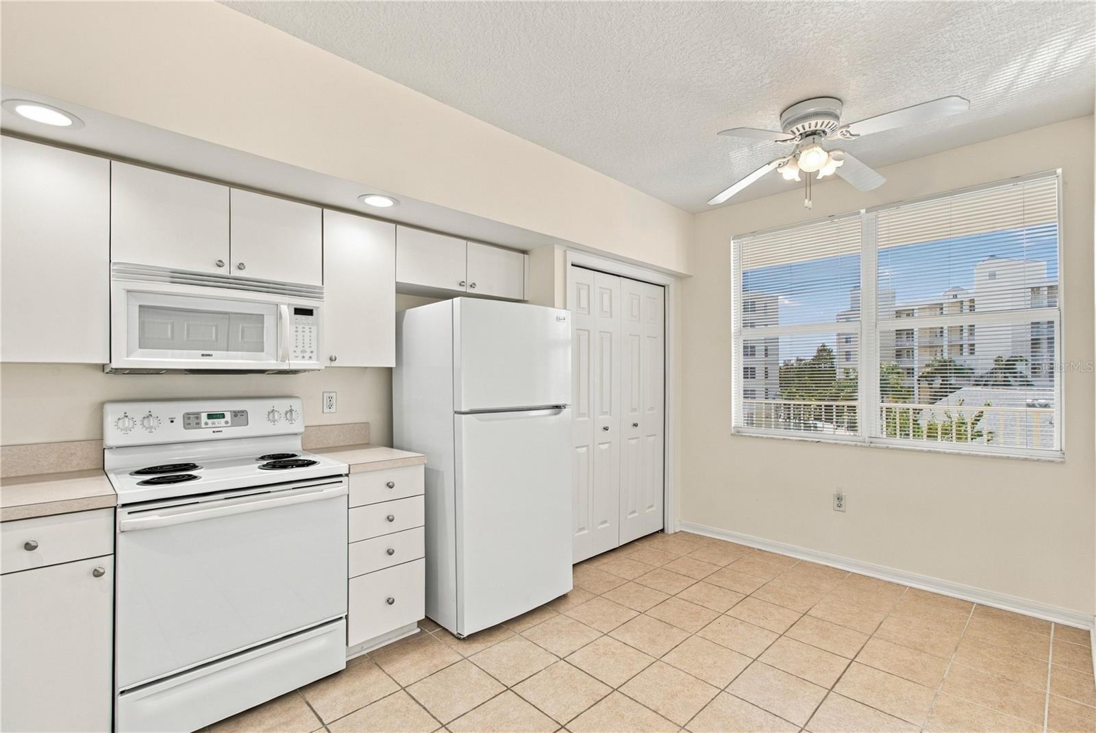 1200 COUNTRY CLUB DR #3202 — photo 7
