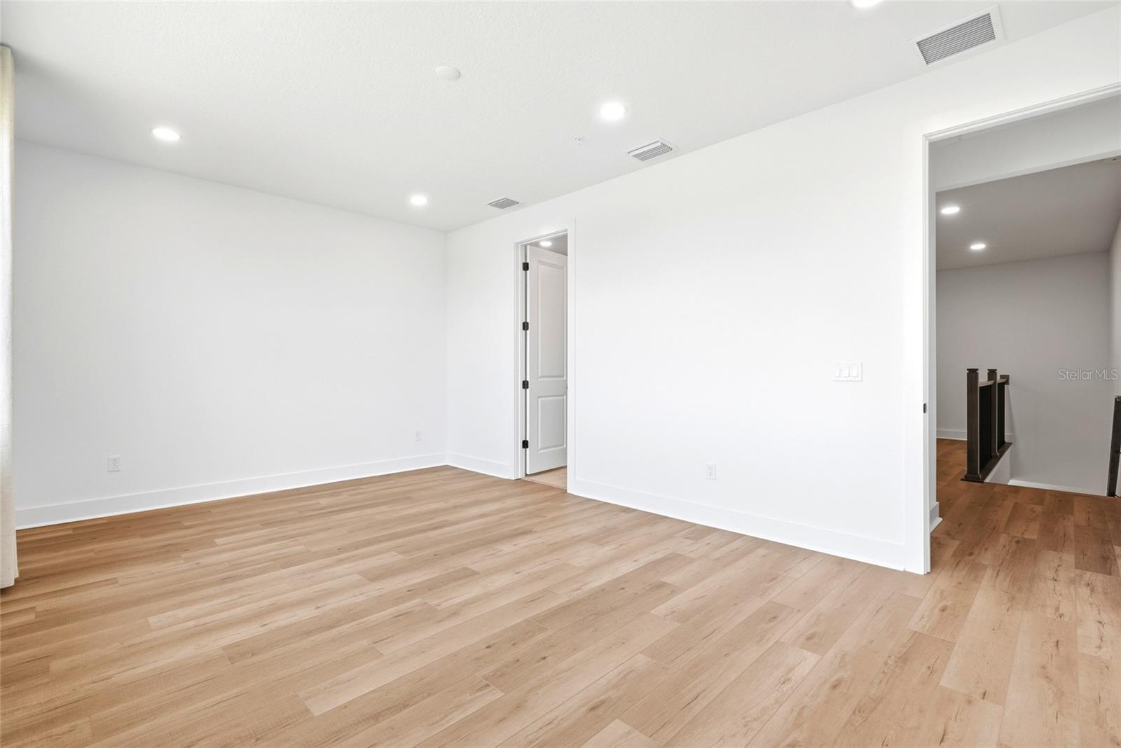 9936 KEY HAVEN RD — photo 25