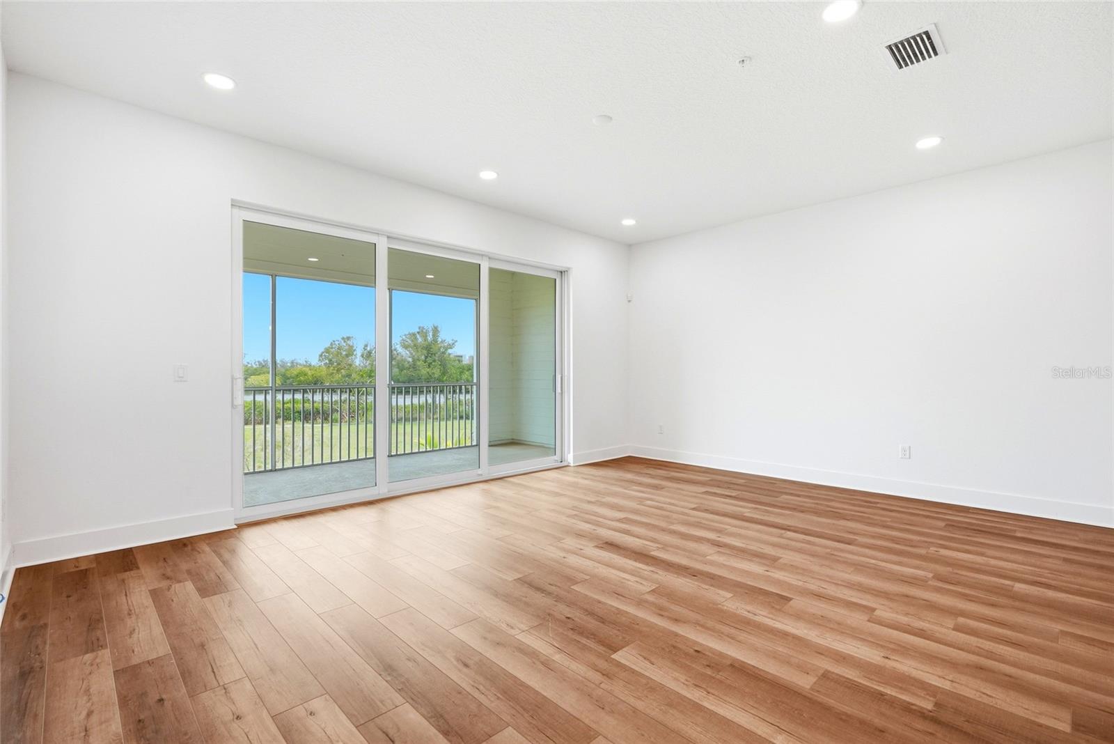 9936 KEY HAVEN RD — photo 5