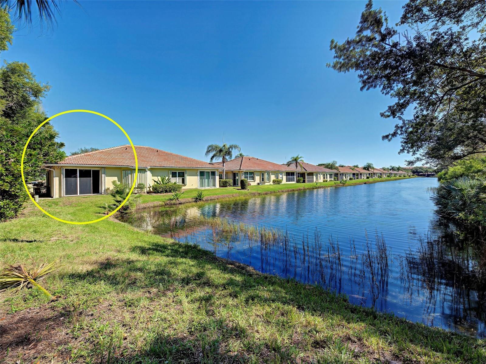 251 VISTA DEL LAGO WAY — photo 35