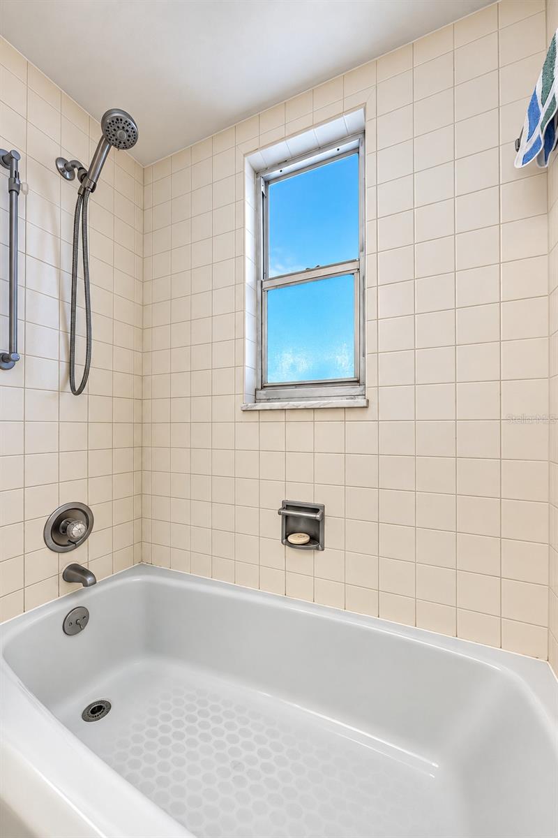 4575 COVE CIR #709 — photo 24