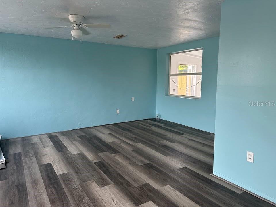 2184 WOODMERE RD — photo 7