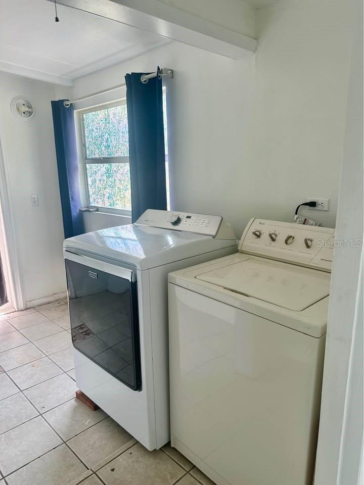 2184 WOODMERE RD — photo 17