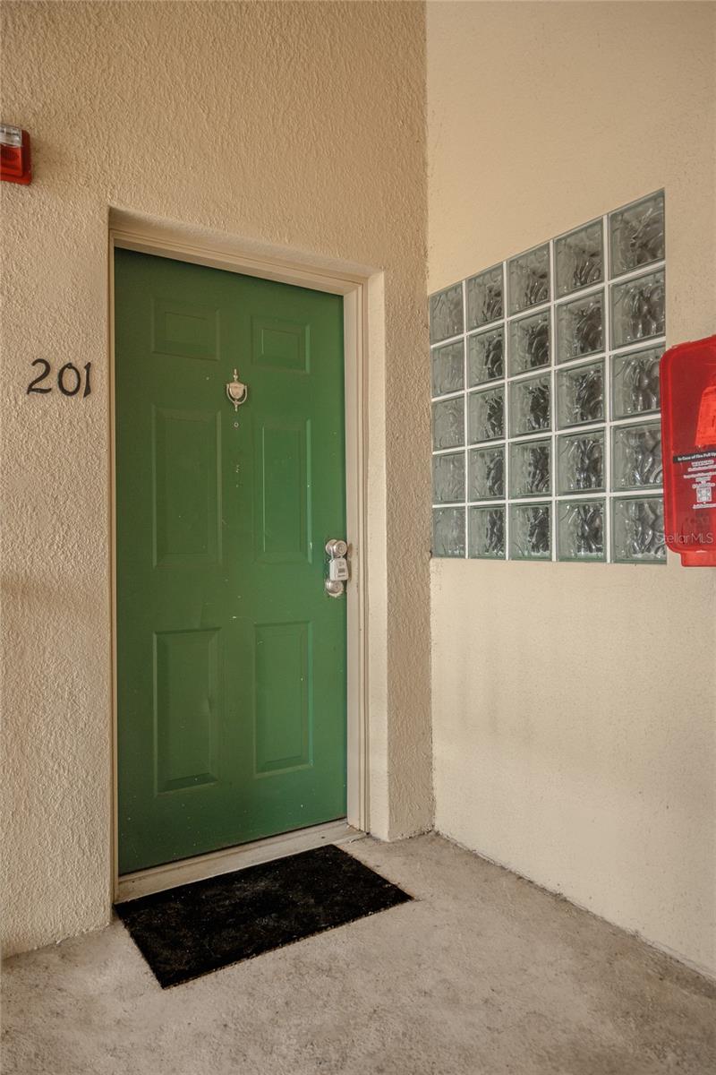6007 SKYDALE WAY #201 — photo 3