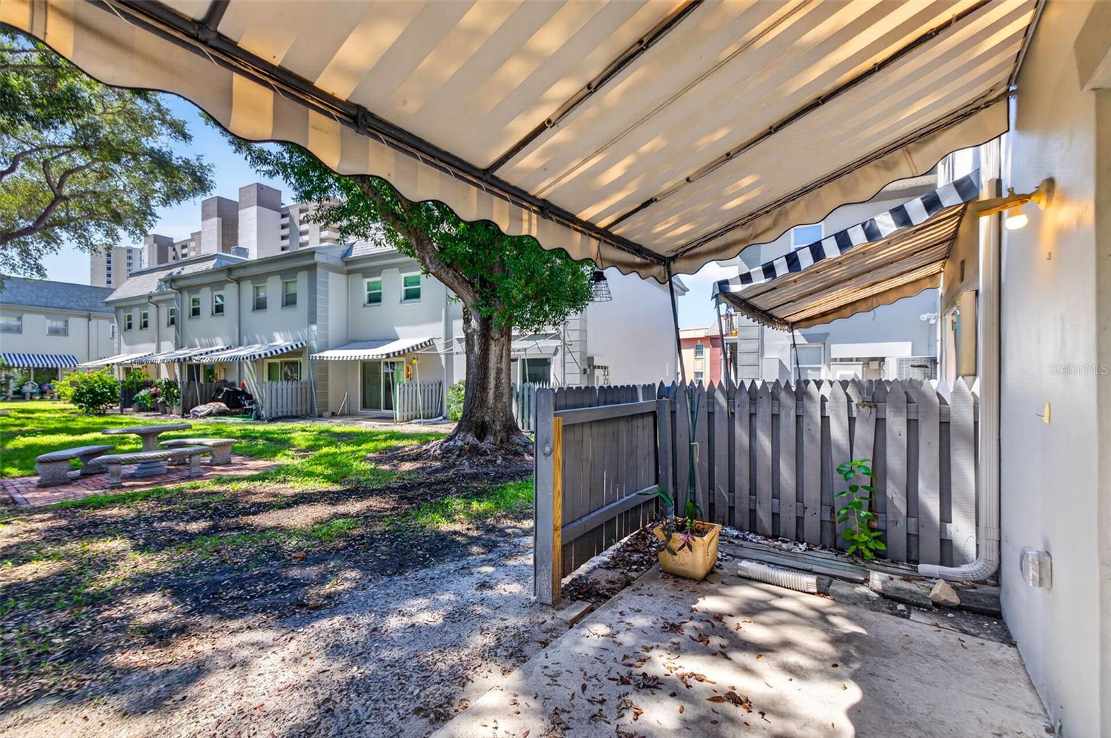 6982 SUNSET DR S #6982 — photo 15