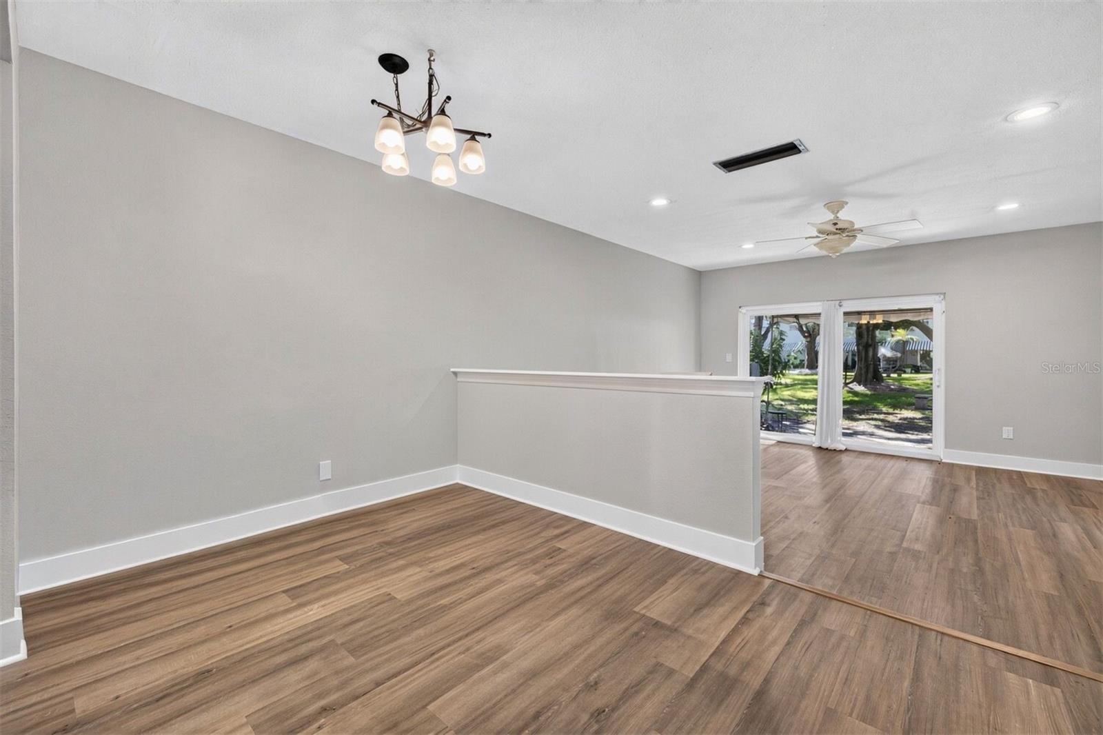 6982 SUNSET DR S #6982 — photo 3