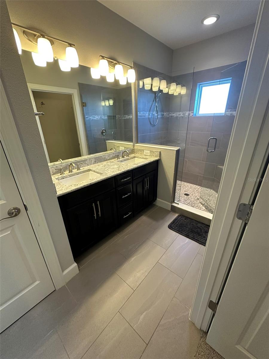 6072 MOORINGS DR S — photo 14
