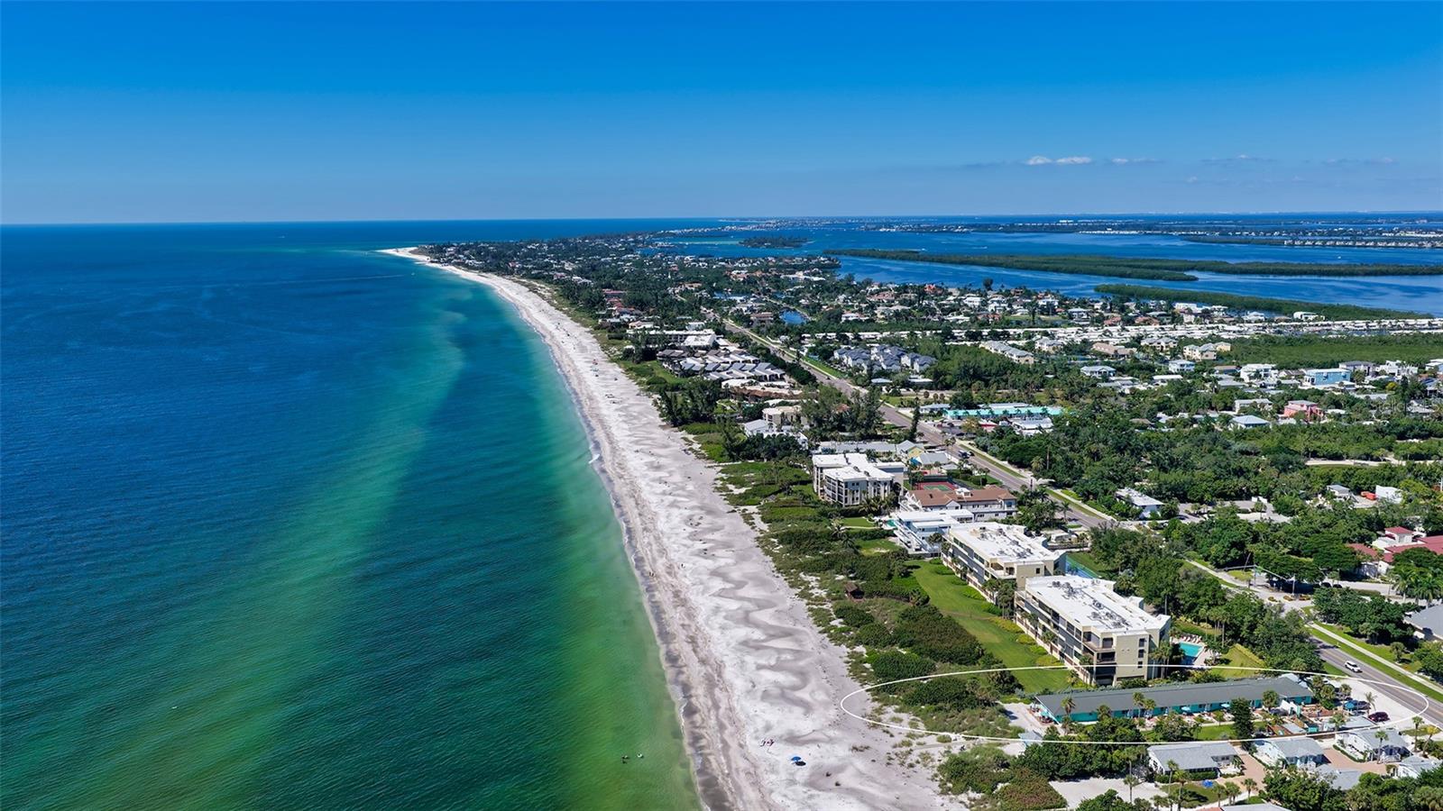 Home in LONGBOAT KEY — photo 2