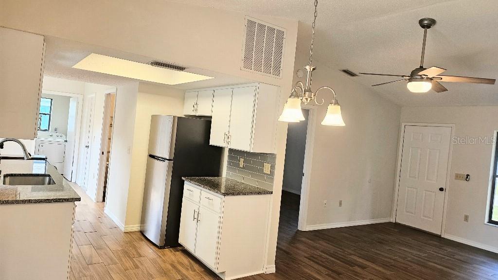 3009 NANSEN LN — photo 8