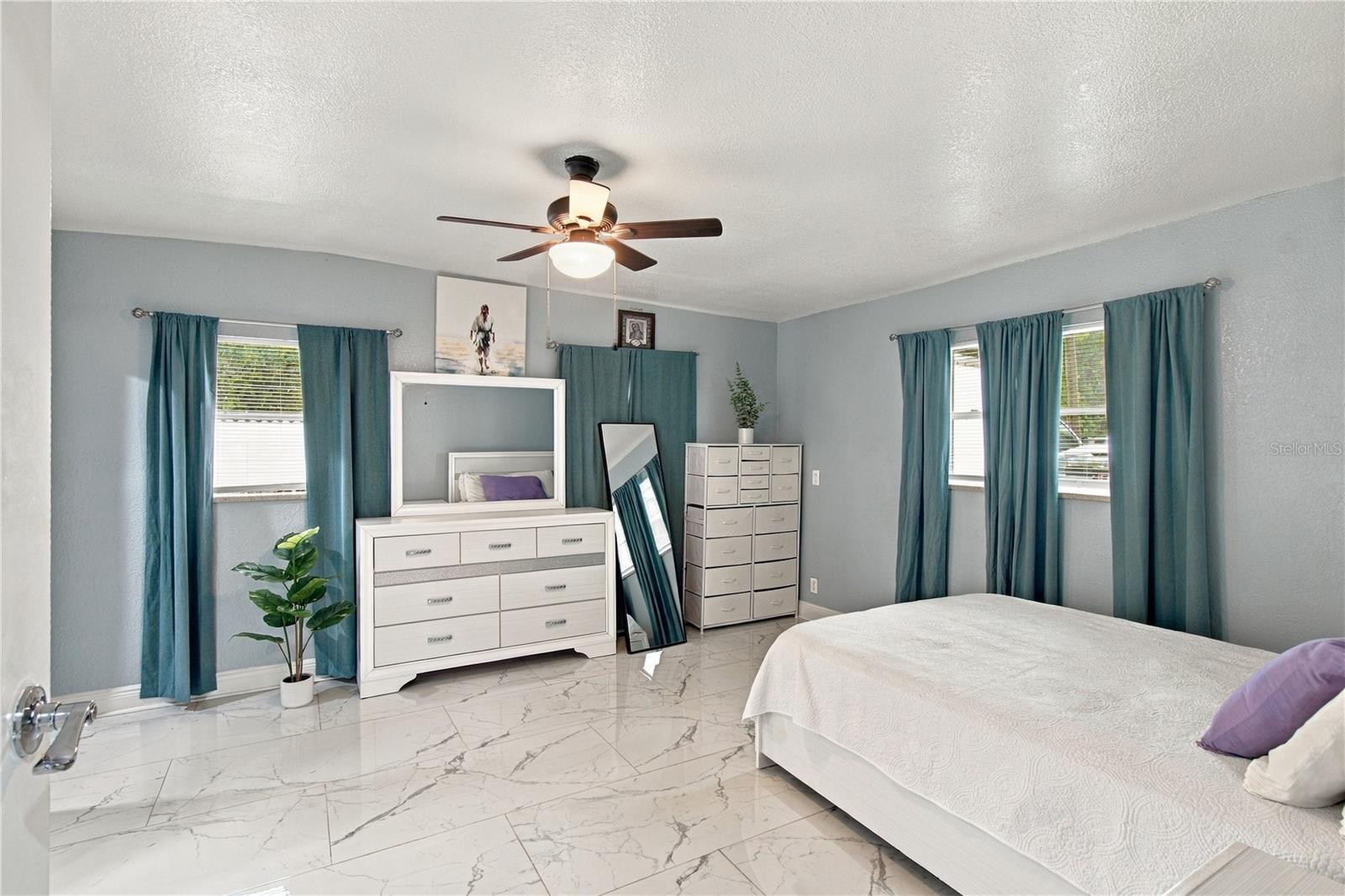 305 LIME TREE RD — photo 13