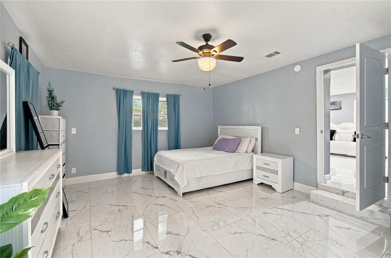 305 LIME TREE RD — photo 20
