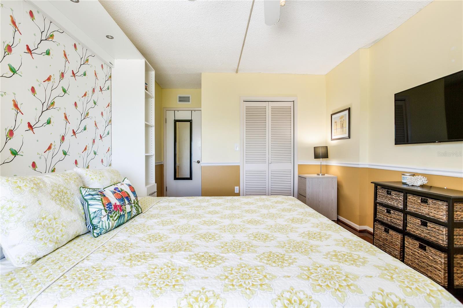 17400 GULF BLVD #B9 — photo 40