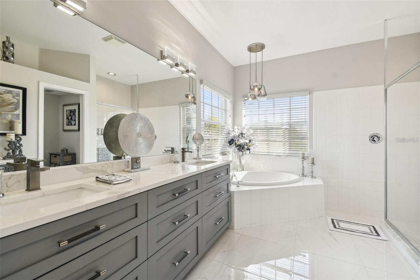 18325 DAVENTRY CT — photo 20