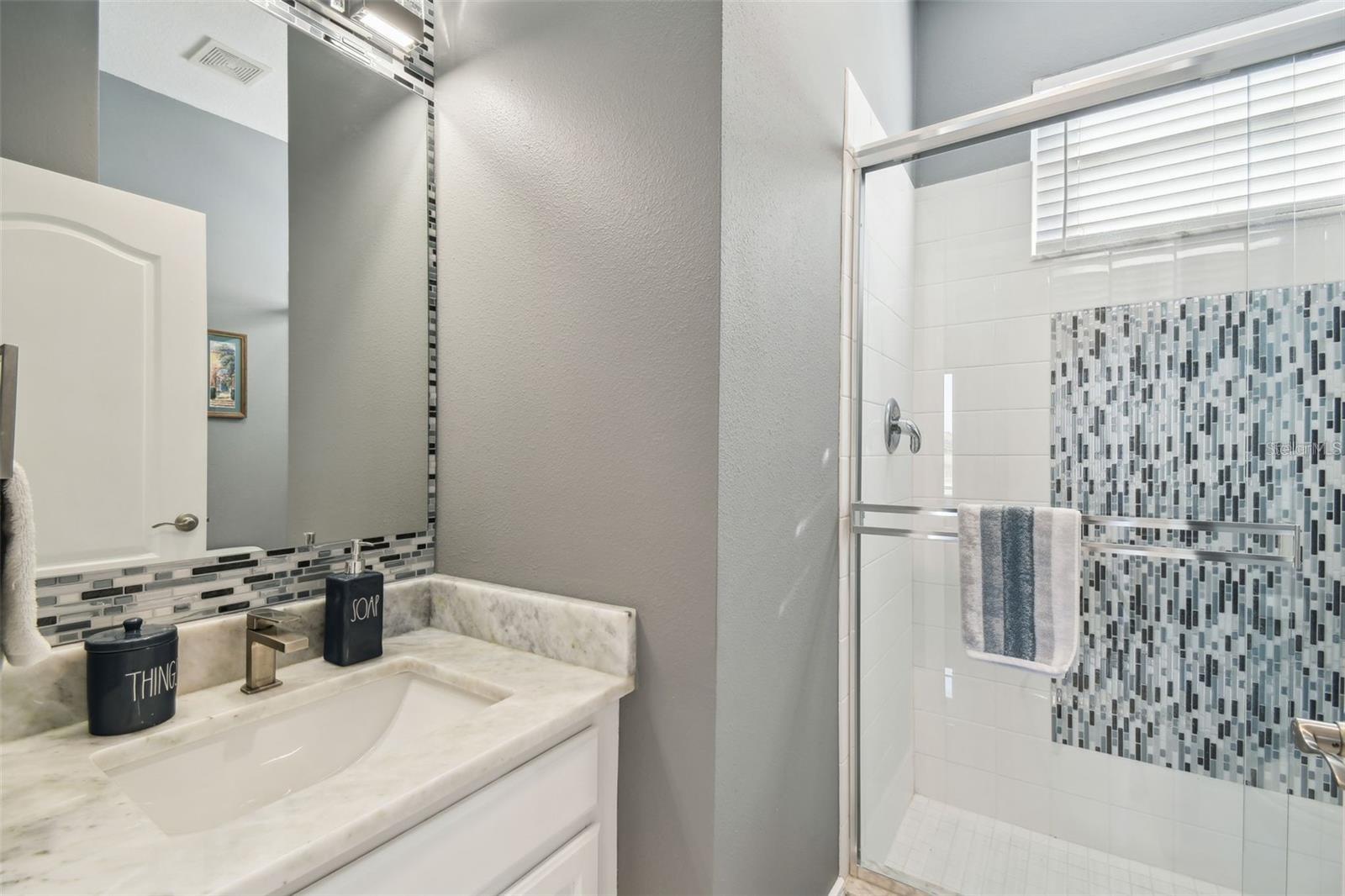 18325 DAVENTRY CT — photo 39