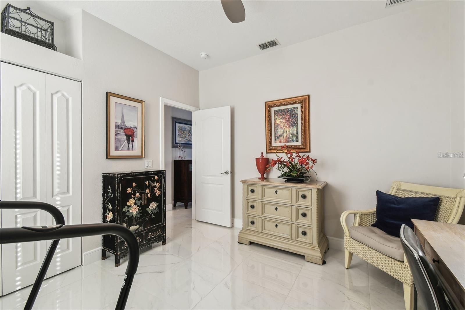 18325 DAVENTRY CT — photo 36