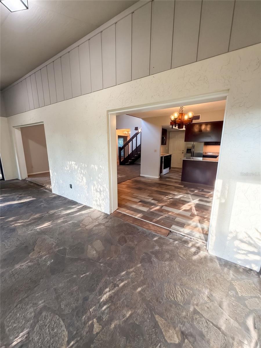 14714 OAK VINE DR — photo 22