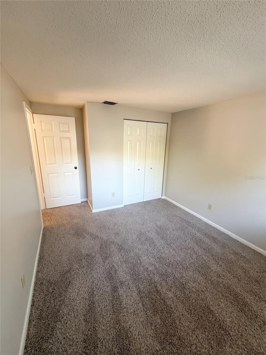 14714 OAK VINE DR — photo 38