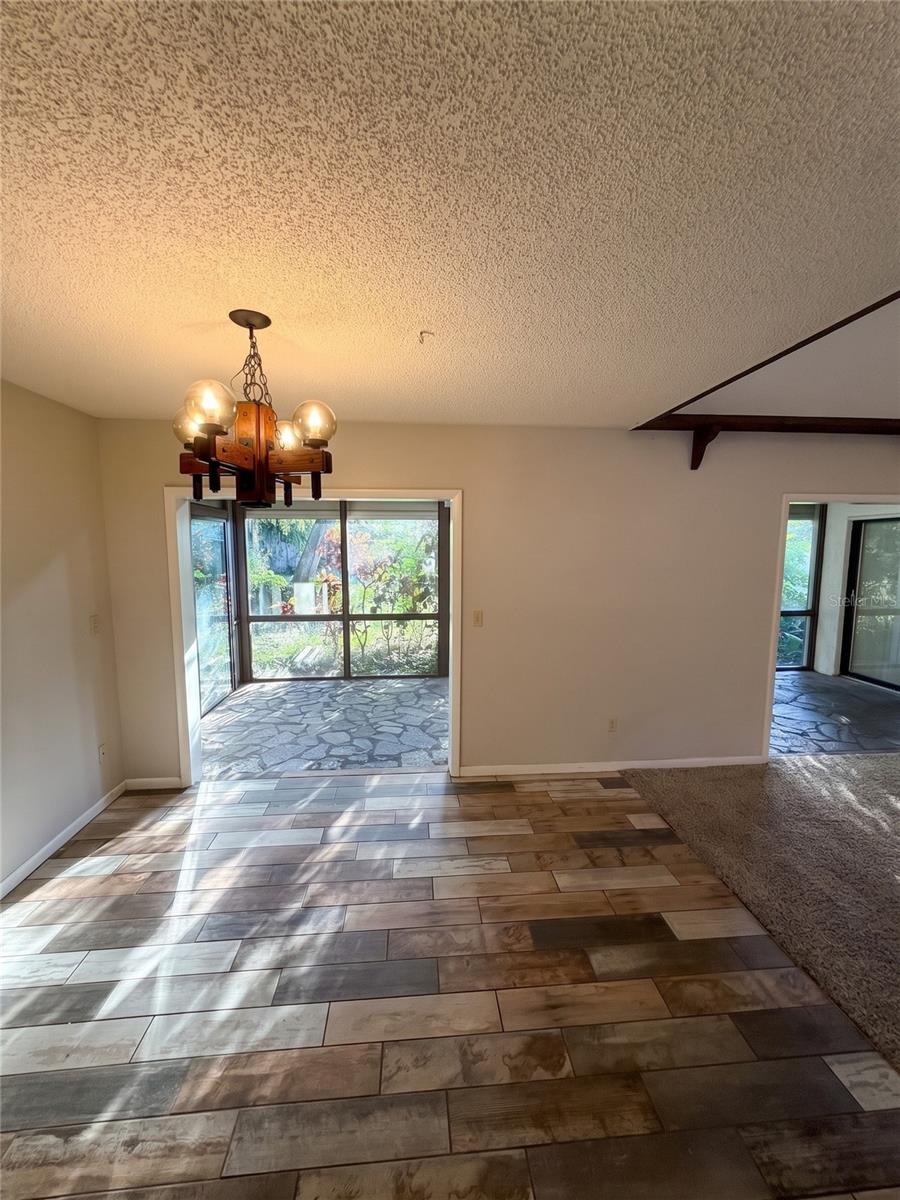 14714 OAK VINE DR — photo 29