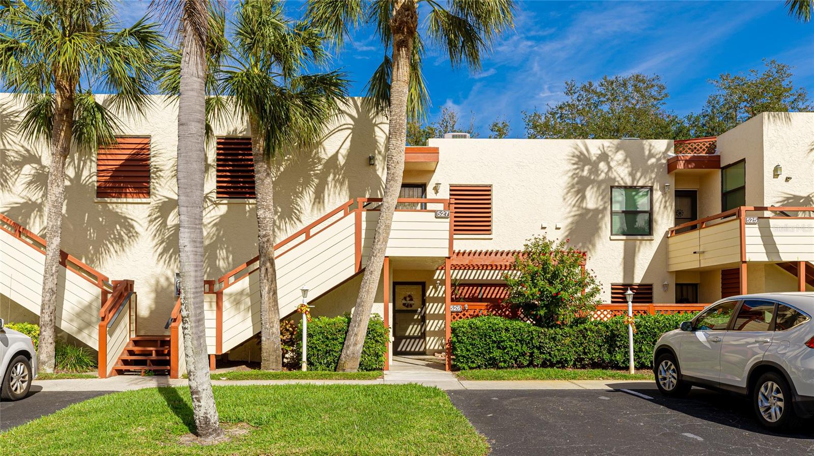 527 SPRING LAKES BLVD #527 — photo 4