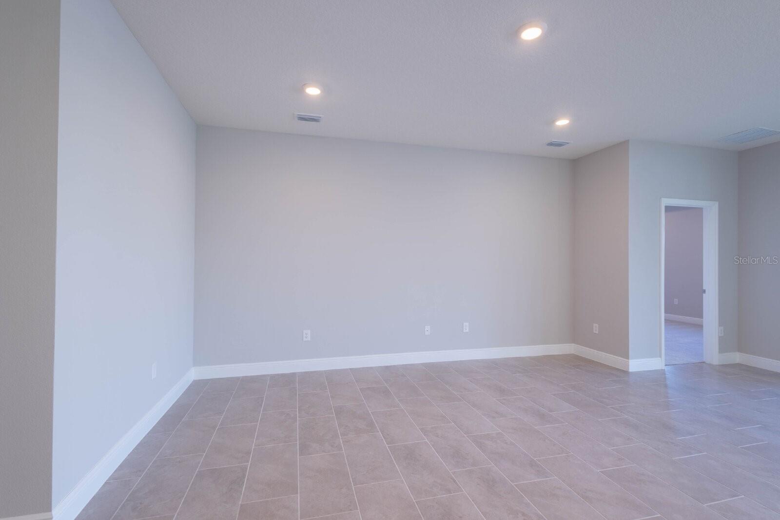 345 MANGROVE MANOR DR — photo 24