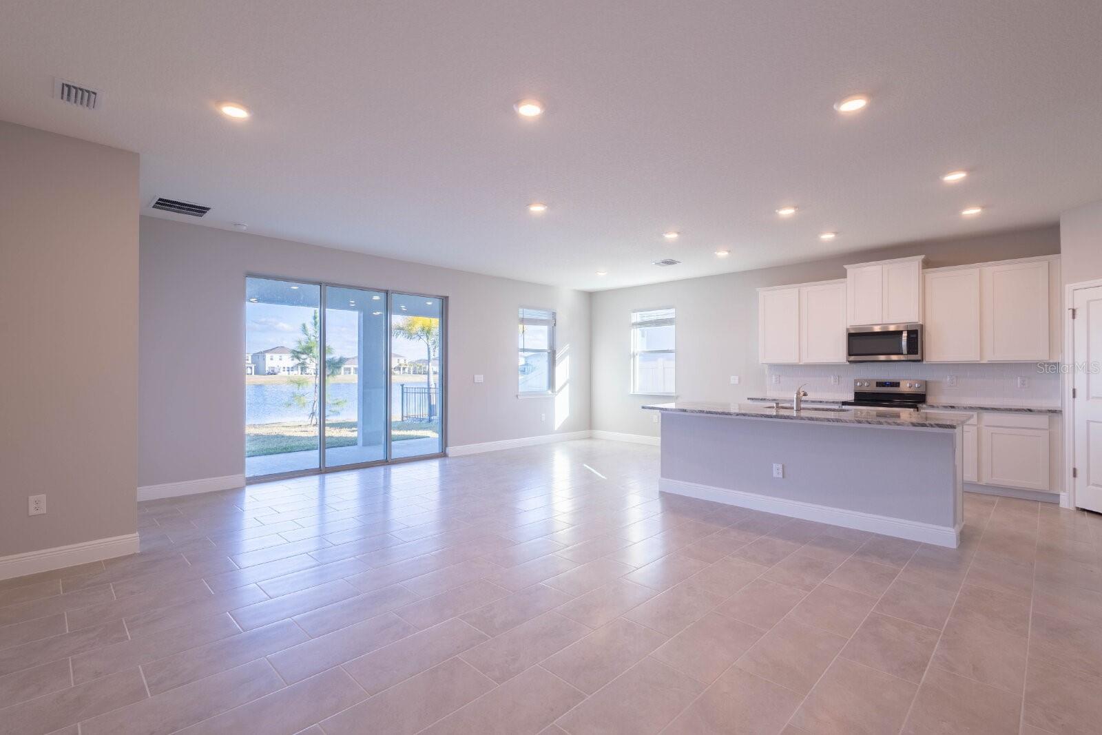 345 MANGROVE MANOR DR — photo 17