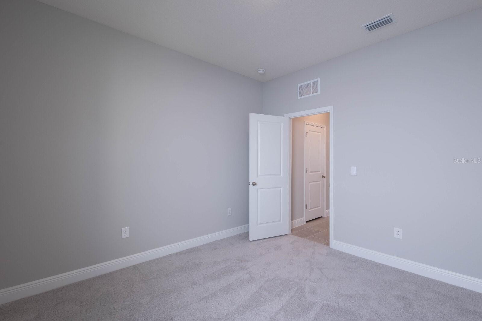 345 MANGROVE MANOR DR — photo 16