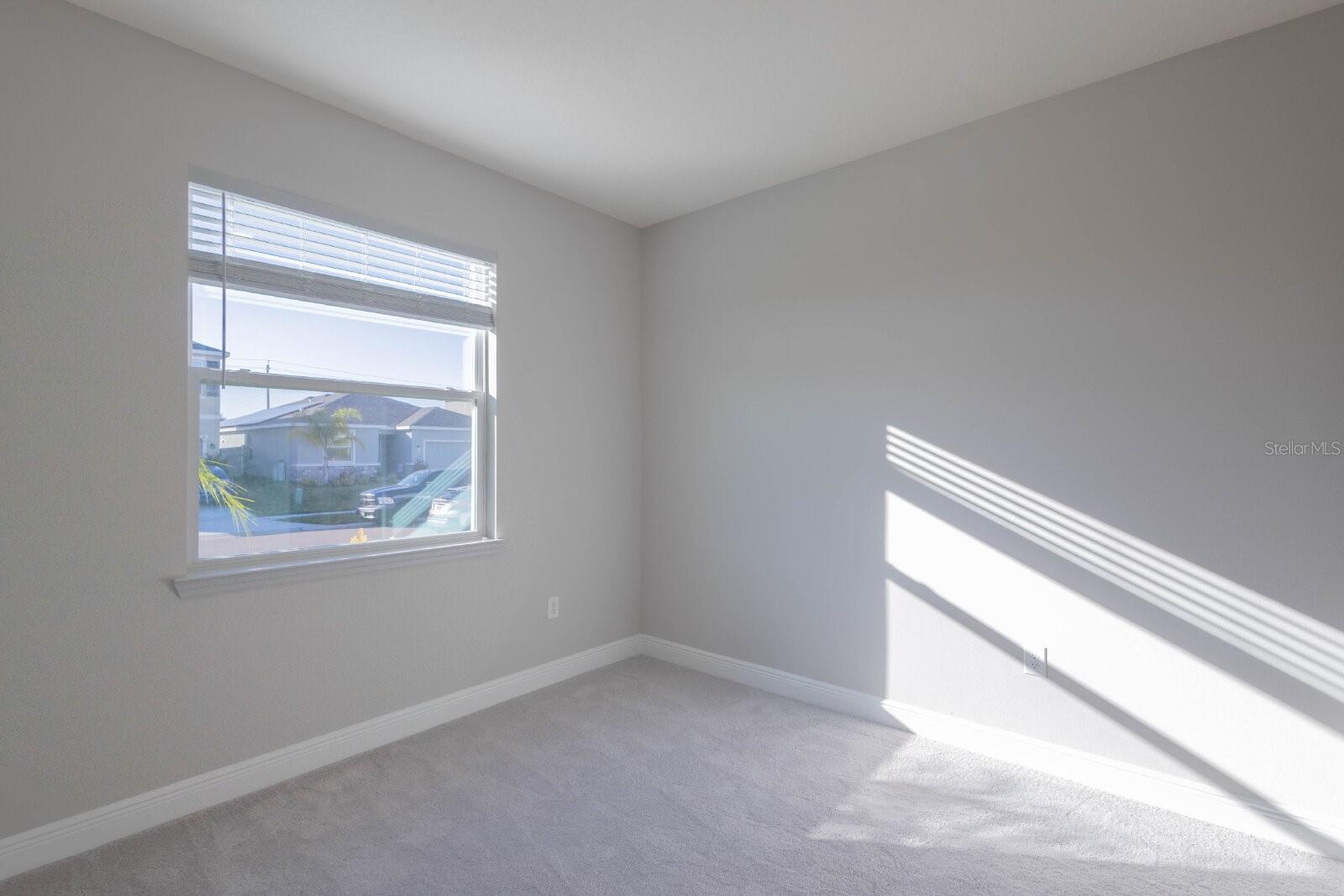 345 MANGROVE MANOR DR — photo 9