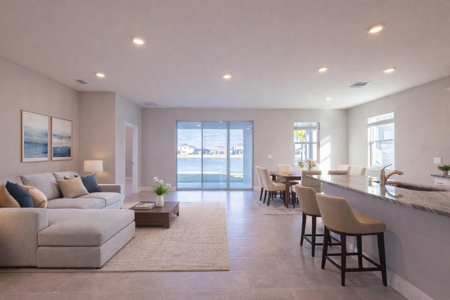 345 MANGROVE MANOR DR — photo 2