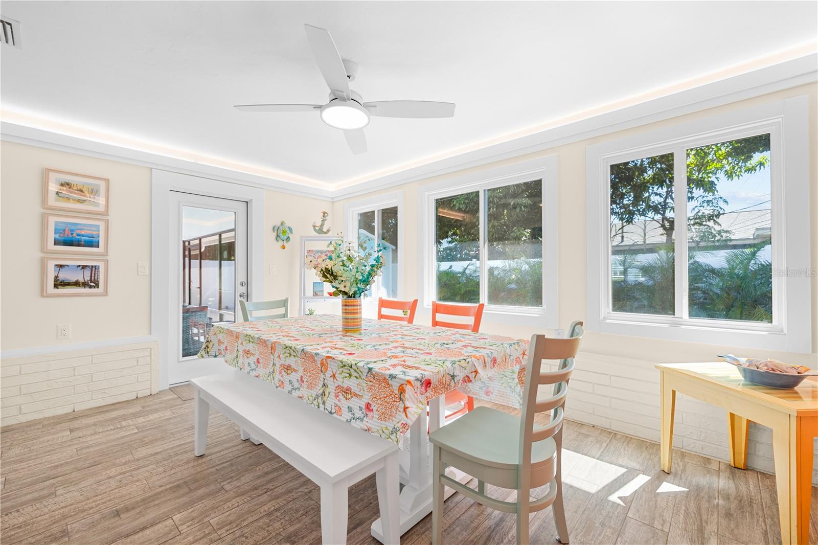 929 SANTA MONICA DR — photo 15