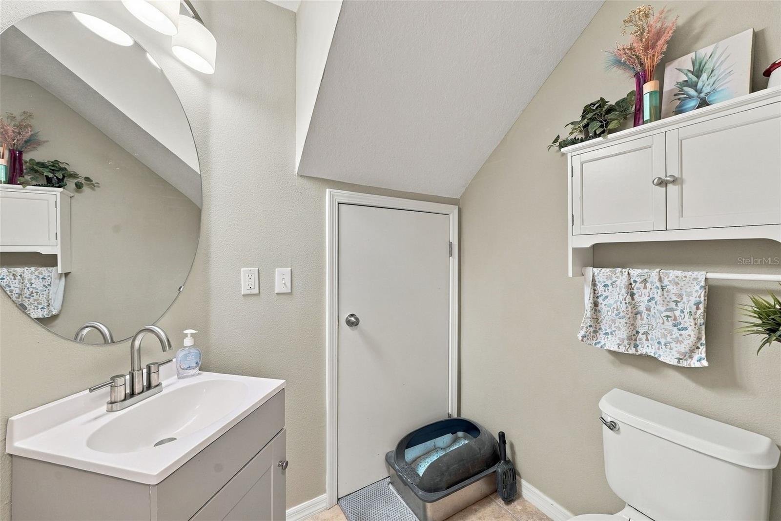10938 KEYS GATE DR — photo 12