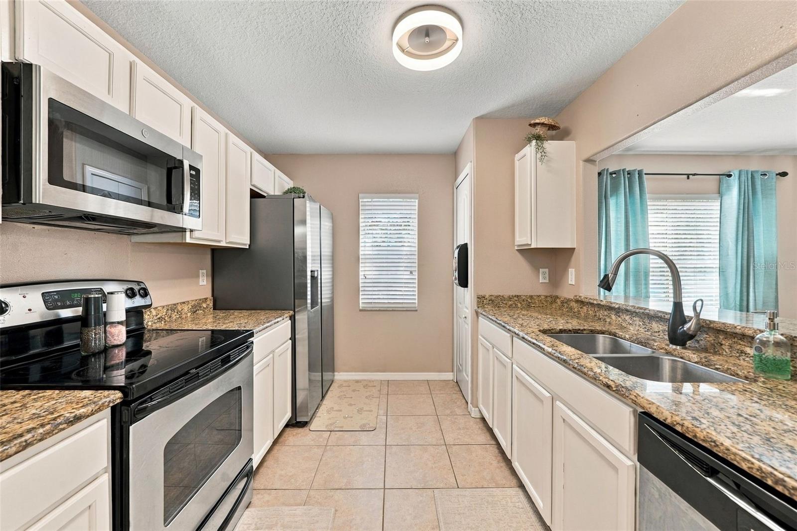 10938 KEYS GATE DR — photo 7