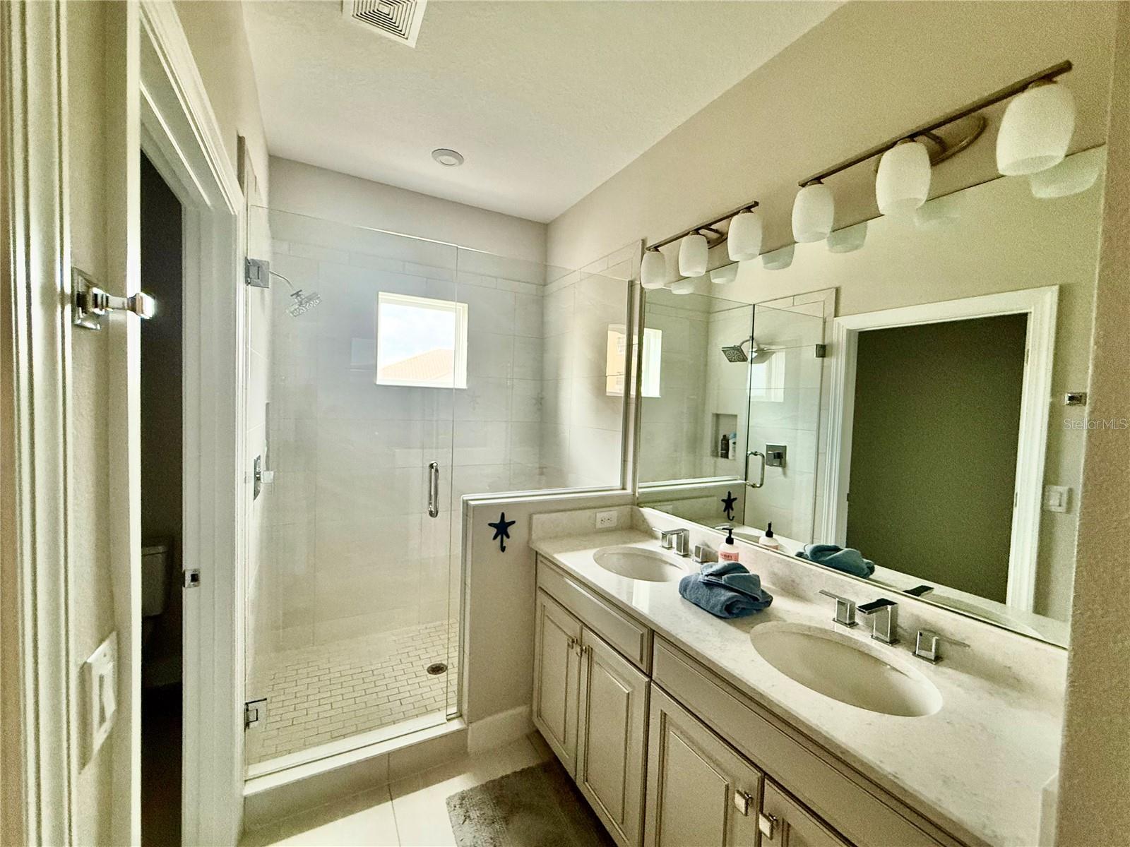 5544 CANNES CIR — photo 20