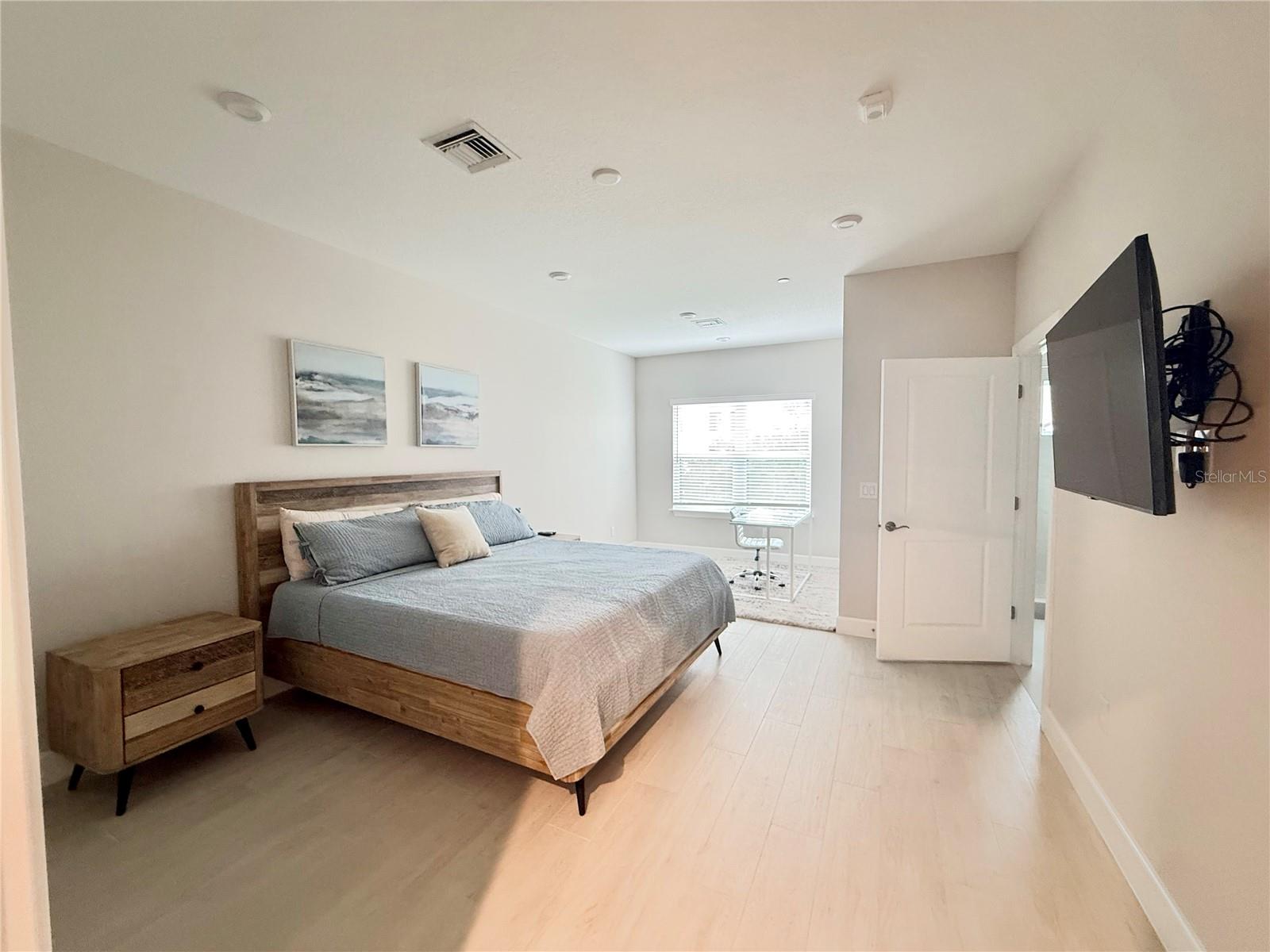 5544 CANNES CIR — photo 15