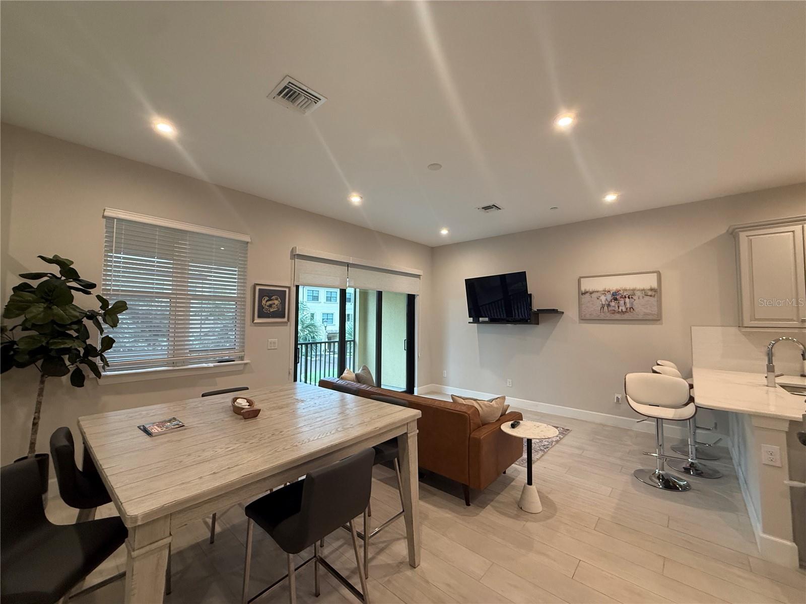 5544 CANNES CIR — photo 10